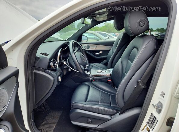 WDC0G5EB6KF514917 2019 MERCEDES-BENZ GLC-CLASS Белый Вид салона спереди