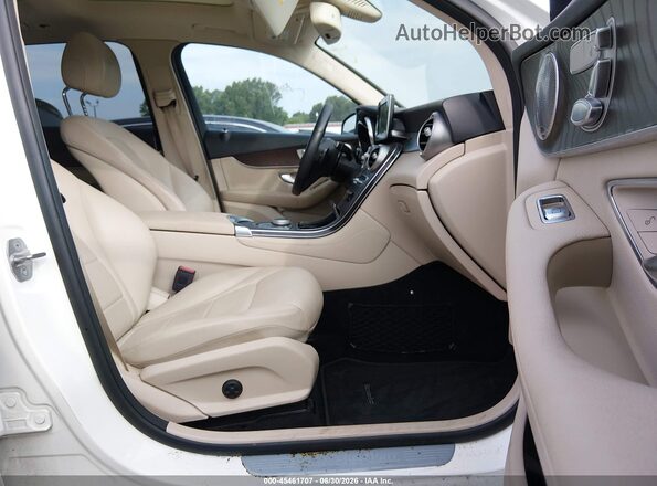 WDC0G5EB9KF632153 2019 MERCEDES-BENZ GLC 350E White წინა სალონის ხედი