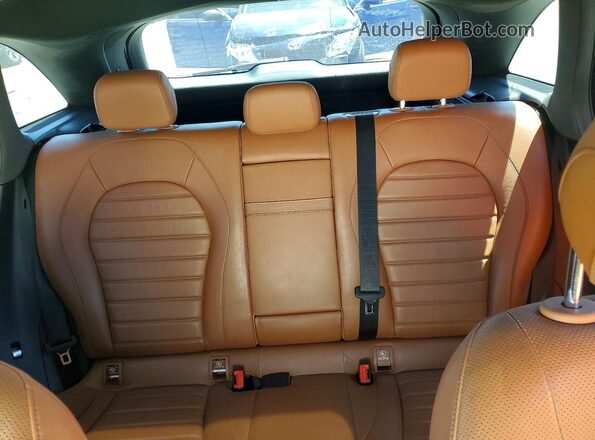WDC0G6EB3JV016281 2018 MERCEDES-BENZ GLC-CLASS White Вид задніх сидінь