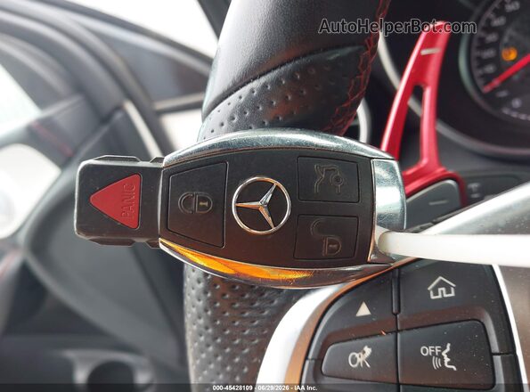 WDC0G6EB7JF440203 2018 MERCEDES-BENZ AMG GLC 43 White Vista del salpicadero