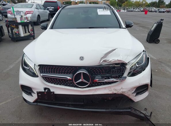 WDC0G6EB7JF440203 2018 MERCEDES-BENZ AMG GLC 43 White Vista del cuadro de instrumentos