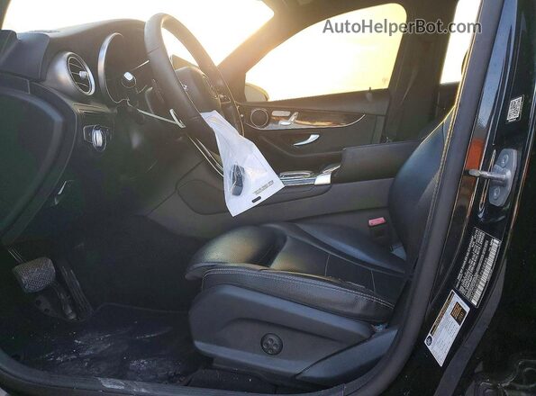 WDC0G8DB2LF698886 2020 MERCEDES-BENZ GLC-CLASS Черный Вид салона спереди