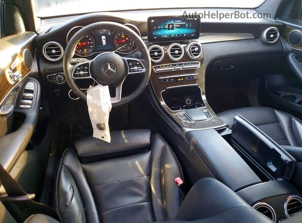 WDC0G8DB2LF698886 2020 MERCEDES-BENZ GLC-CLASS Черный Вид панели приборов