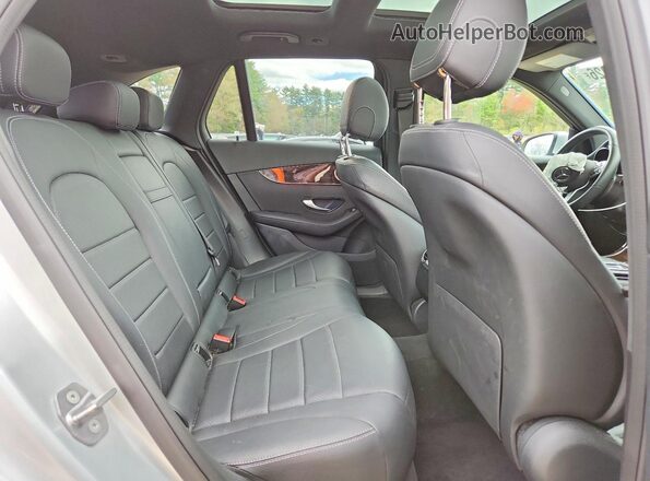 WDC0G8EB0LF673970 2020 MERCEDES-BENZ GLC-CLASS Серебряный 