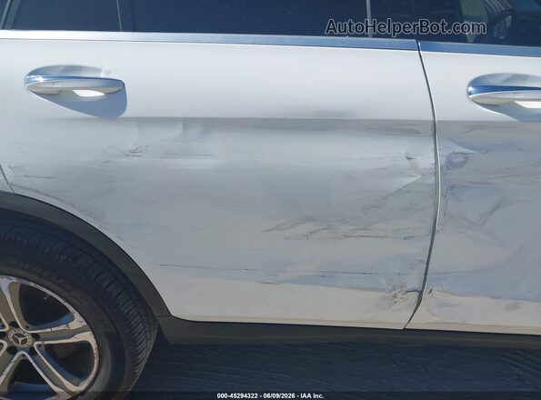 WDC0G8EB0LF716171 2020 MERCEDES-BENZ GLC 300 White 
