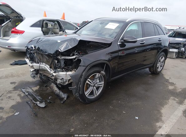 WDC0G8EB0LF748313 2020 MERCEDES-BENZ GLC 300 Black Առջևի ձախ երեք քառորդ տեսարան