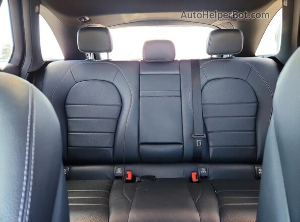 WDC0G8EB2LV203719 2020 MERCEDES-BENZ GLC-CLASS Черный Вид задних сидений