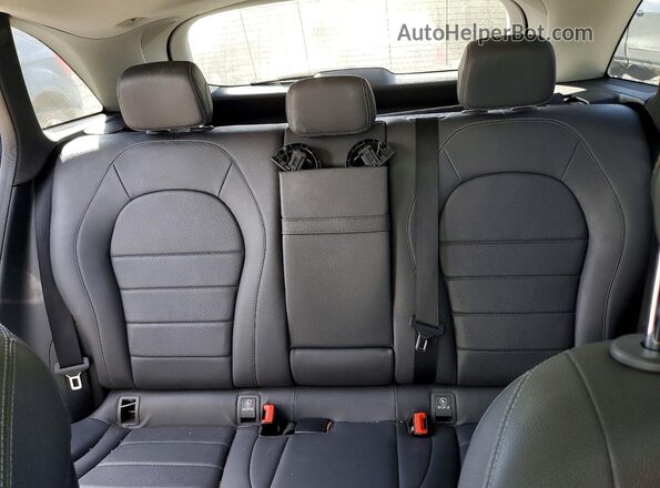 WDC0G8EB3LF689113 2020 MERCEDES-BENZ GLC-CLASS Charcoal Widok tylnych siedzeń