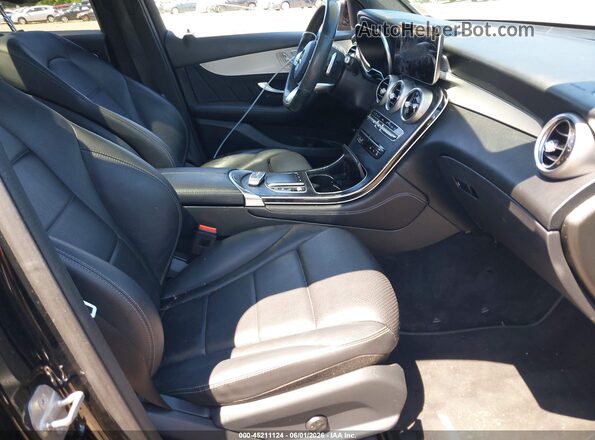 WDC0G8EB9LF689293 2020 MERCEDES-BENZ GLC 300 Black 
