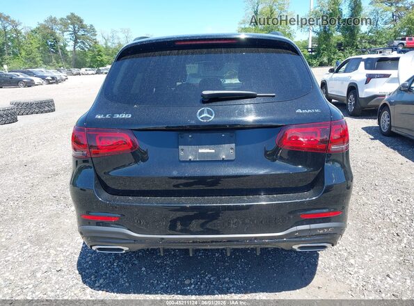 WDC0G8EB9LF689293 2020 MERCEDES-BENZ GLC 300 Black 