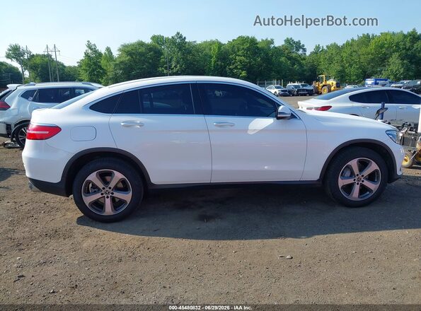 WDC0J4KB2JF389932 2018 MERCEDES-BENZ GLC 300 COUPE White Вид задньої частини салону