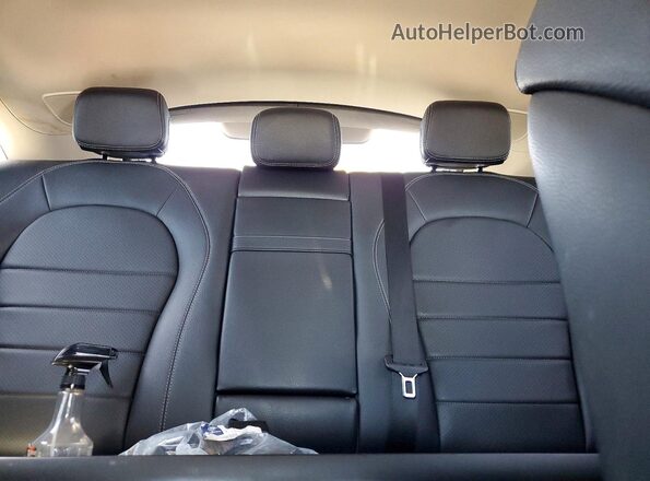 WDC0J4KBXHF234068 2017 MERCEDES-BENZ GLC-CLASS Black Հետևի նստատեղերի տեսք
