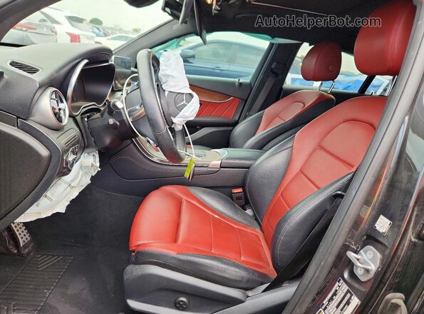WDC0J8EB4LF674900 2020 MERCEDES-BENZ GLC-CLASS Серый Вид салона спереди
