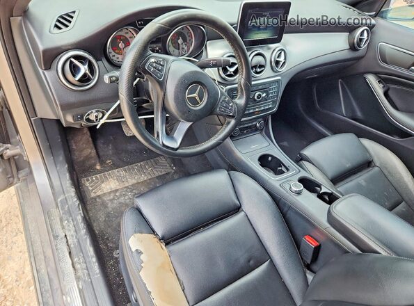 WDCTG4EB1GJ221325 2016 MERCEDES-BENZ GLA Gray 