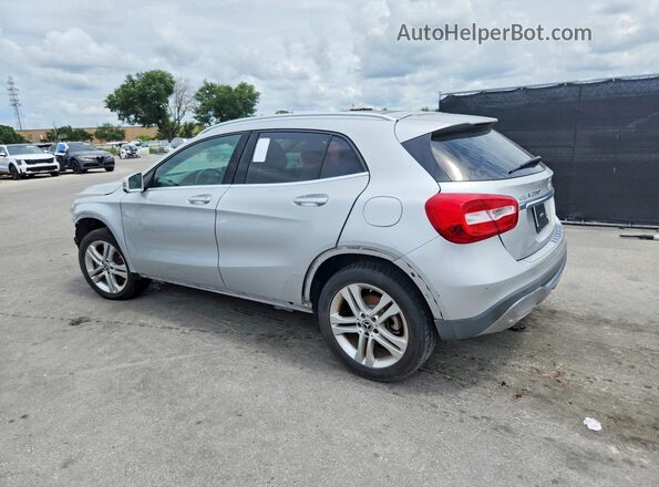 WDCTG4EB2JJ474323 2018 MERCEDES-BENZ GLA Серебряный 