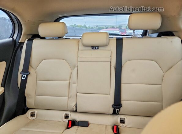 WDCTG4EB2JJ474323 2018 MERCEDES-BENZ GLA Серебряный 