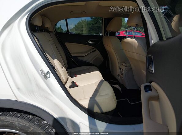 WDCTG4EB3JJ451228 2018 MERCEDES-BENZ GLA 250 White VIN sticker view