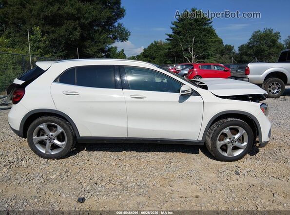 WDCTG4EB3JJ451228 2018 MERCEDES-BENZ GLA 250 White Rear interior view
