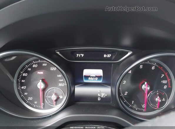WDCTG4EB3JJ467221 2018 MERCEDES-BENZ GLA 250 Белый Вид задних сидений