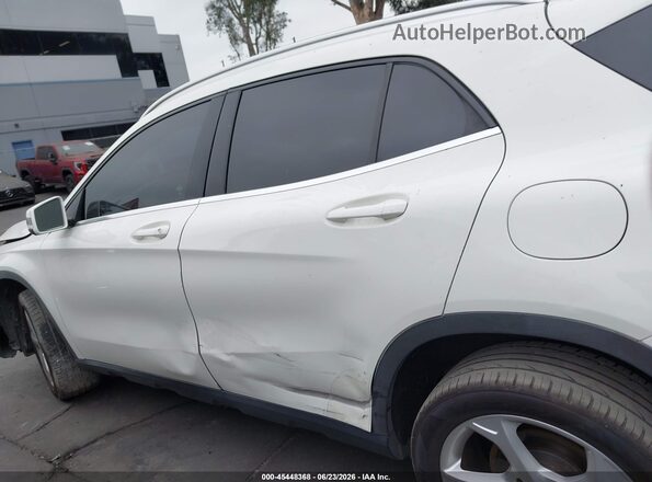 WDCTG4EB3JJ467221 2018 MERCEDES-BENZ GLA 250 Белый Панорамный вид салона 360°
