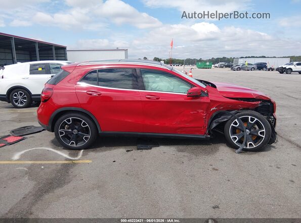 WDCTG4EB3KU015298 2019 MERCEDES-BENZ GLA 250 Red Widok zestawu wskaźników
