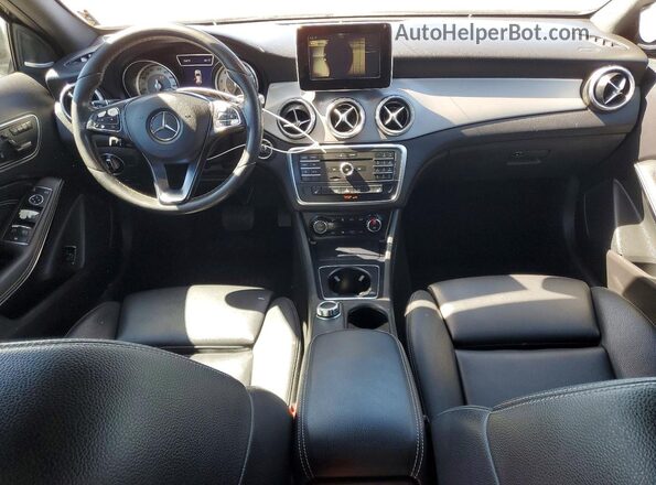 WDCTG4EB4HJ327463 2017 MERCEDES-BENZ GLA Blue 