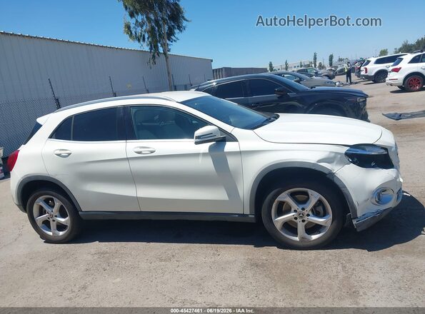 WDCTG4EB4JJ443252 2018 MERCEDES-BENZ GLA 250 White Вид задньої частини салону