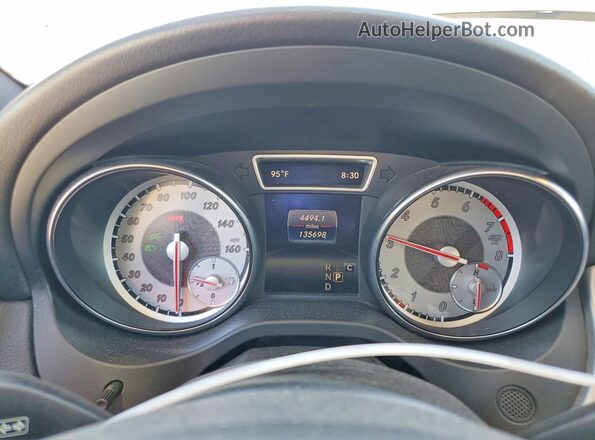 WDCTG4EB5HJ299009 2017 MERCEDES-BENZ GLA White Вид щитка приладів