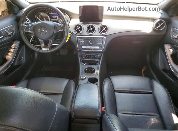 WDCTG4EB6JJ504780 2018 MERCEDES-BENZ GLA Белый 
