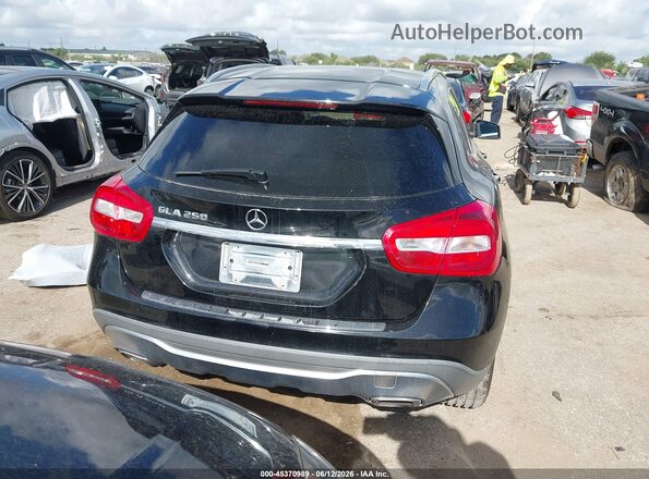 WDCTG4EB7JJ456013 2018 MERCEDES-BENZ GLA 250 Black 