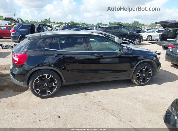 WDCTG4EB7JJ456013 2018 MERCEDES-BENZ GLA 250 Black Սալոնի հետևի տեսք