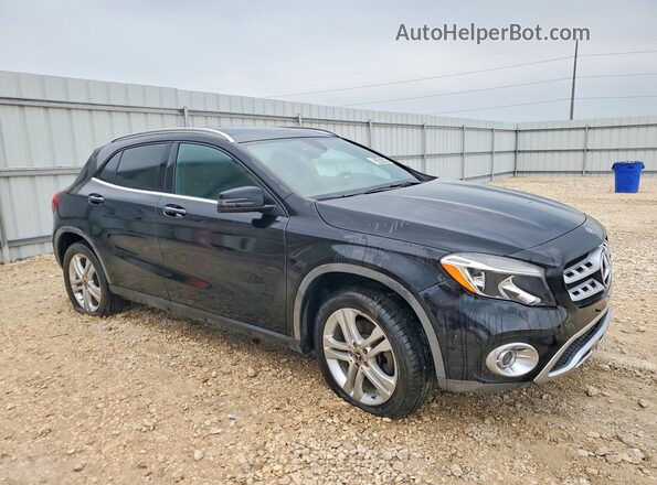 WDCTG4EB8JJ429080 2018 MERCEDES-BENZ GLA Черный Передняя правая четверть