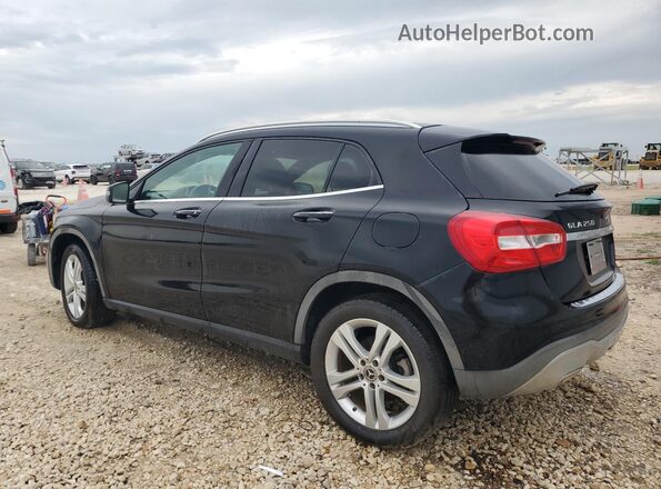 WDCTG4EB8JJ429080 2018 MERCEDES-BENZ GLA Черный 