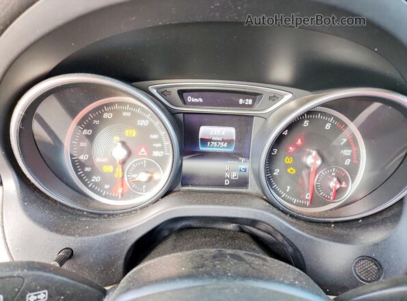 WDCTG4EB9JJ395232 2018 MERCEDES-BENZ GLA Silver Widok zestawu wskaźników