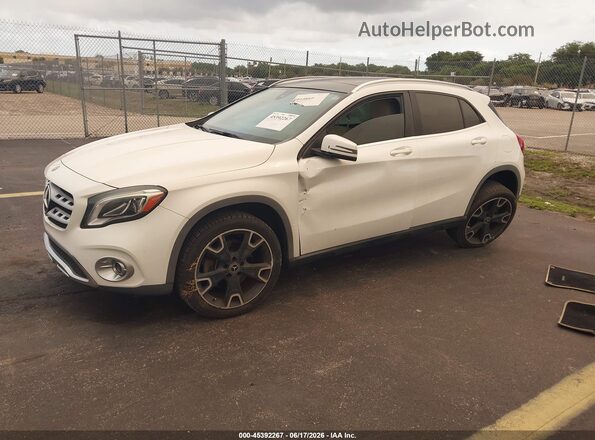 WDCTG4EB9KJ551626 2019 MERCEDES-BENZ GLA 250 Beige Առջևի ձախ երեք քառորդ տեսարան