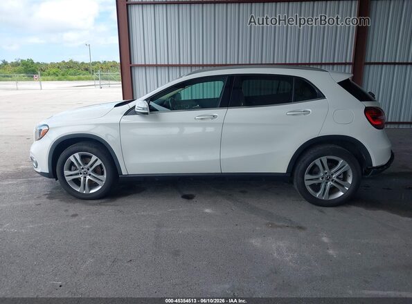 WDCTG4EB9KU018934 2019 MERCEDES-BENZ GLA 250 Белый Панорамный вид салона 360°