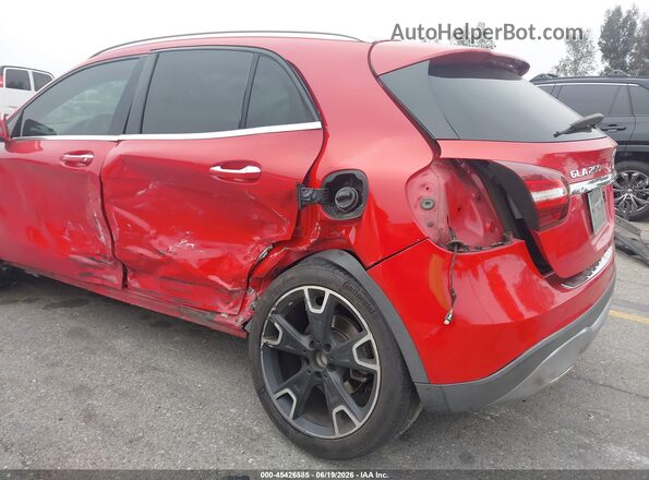WDCTG4EB9KU019307 2019 MERCEDES-BENZ GLA 250 Red Widok z przodu