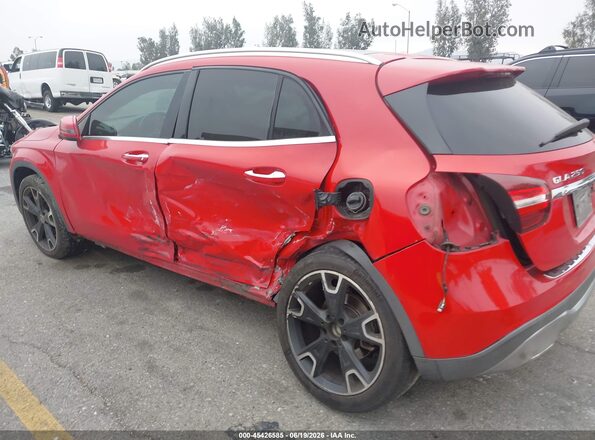 WDCTG4EB9KU019307 2019 MERCEDES-BENZ GLA 250 Red Widok wnętrza 360 stopni