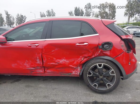 WDCTG4EB9KU019307 2019 MERCEDES-BENZ GLA 250 Red Widok wnętrza z tyłu