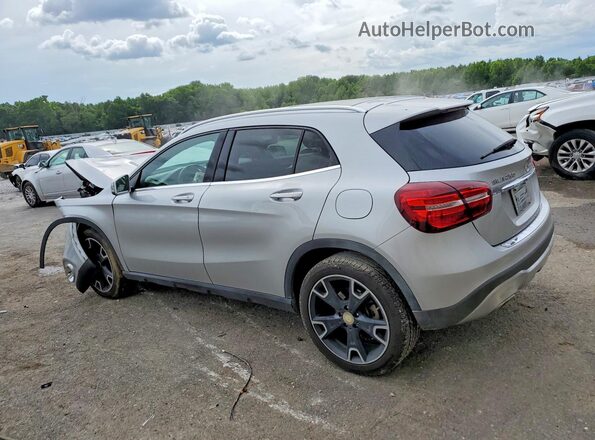 WDCTG4EBXJJ385132 2018 MERCEDES-BENZ GLA Silver Trasero izquierdo