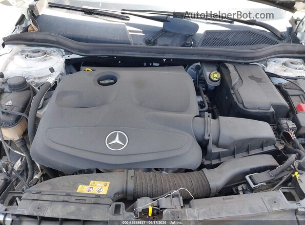 WDCTG4EBXLJ665197 2020 MERCEDES-BENZ GLA 250 White უკანა ხედი