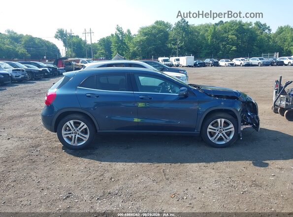 WDCTG4GB0LJ662922 2020 MERCEDES-BENZ GLA 250 Dark Blue Rear interior view