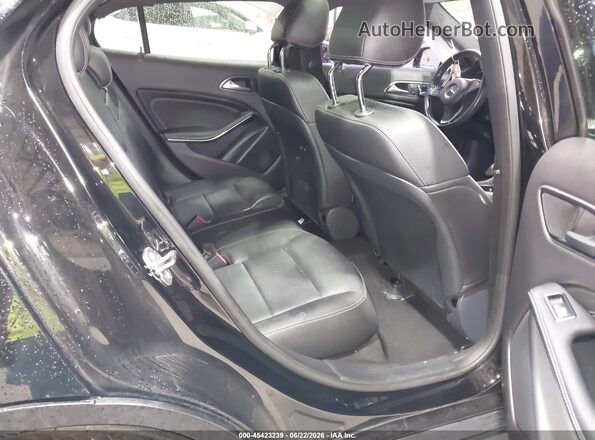 WDCTG4GB2KU014690 2019 MERCEDES-BENZ GLA 250 Черный Вид наклейки с VIN-кодом