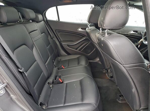 WDCTG4GB4LJ680646 2020 MERCEDES-BENZ GLA Gray Rear seats view