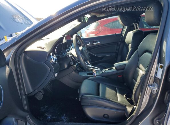 WDCTG4GB5JJ412119 2018 MERCEDES-BENZ GLA Gray წინა სალონის ხედი