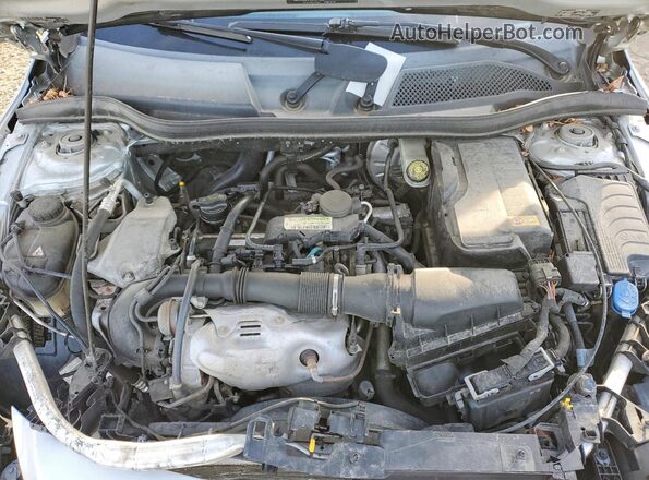 WDCTG4GB6GJ197794 2016 MERCEDES-BENZ GLA Silver Vista del compartimento del motor
