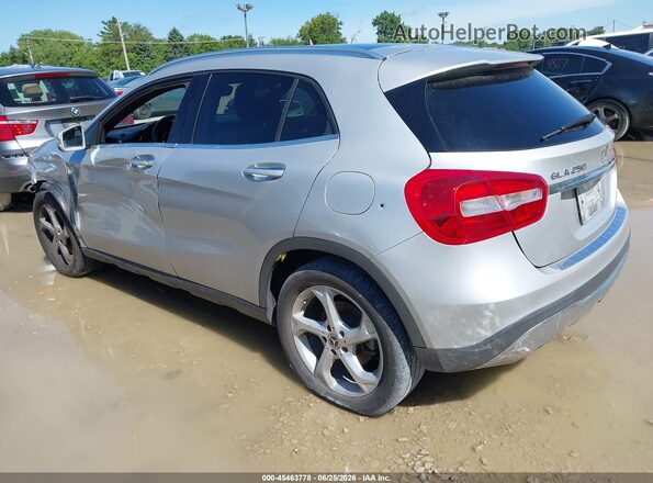 WDCTG4GB7JJ413885 2018 MERCEDES-BENZ GLA 250 Silver უკანა მარცხენა