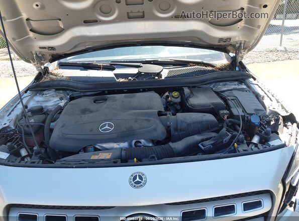 WDCTG4GB7JJ413885 2018 MERCEDES-BENZ GLA 250 Silver უკანა ხედი