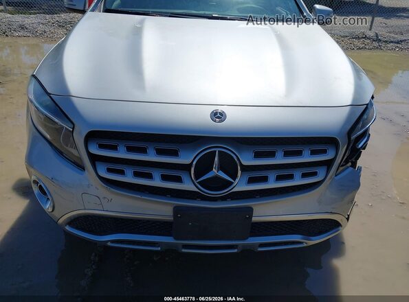 WDCTG4GB7JJ413885 2018 MERCEDES-BENZ GLA 250 Silver ხელსაწყოთა პანელის ხედი