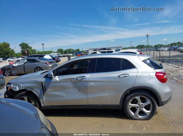 WDCTG4GB7JJ413885 2018 MERCEDES-BENZ GLA 250 Silver სალონის 360-გრადუსიანი ხედი